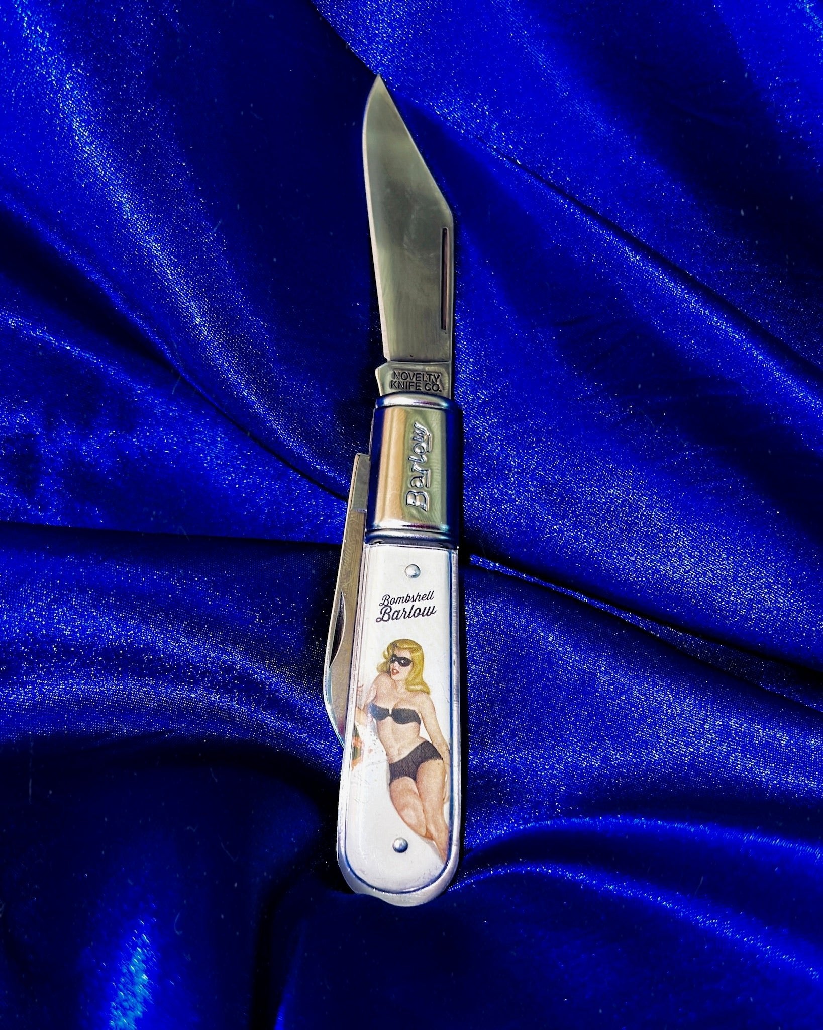 Bombshell Barlow Pocket Knife - Blades For Babes - Folding Blade - 4
