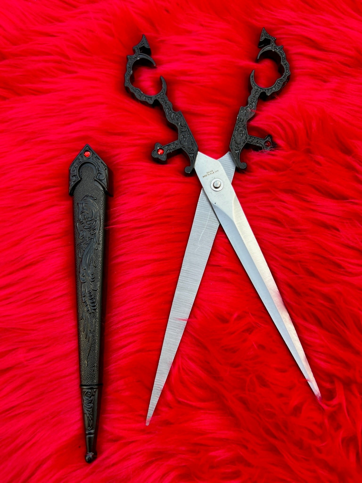 MacBeth Renaissance Scissors Dagger - Blades For Babes - Fixed Blade - 2