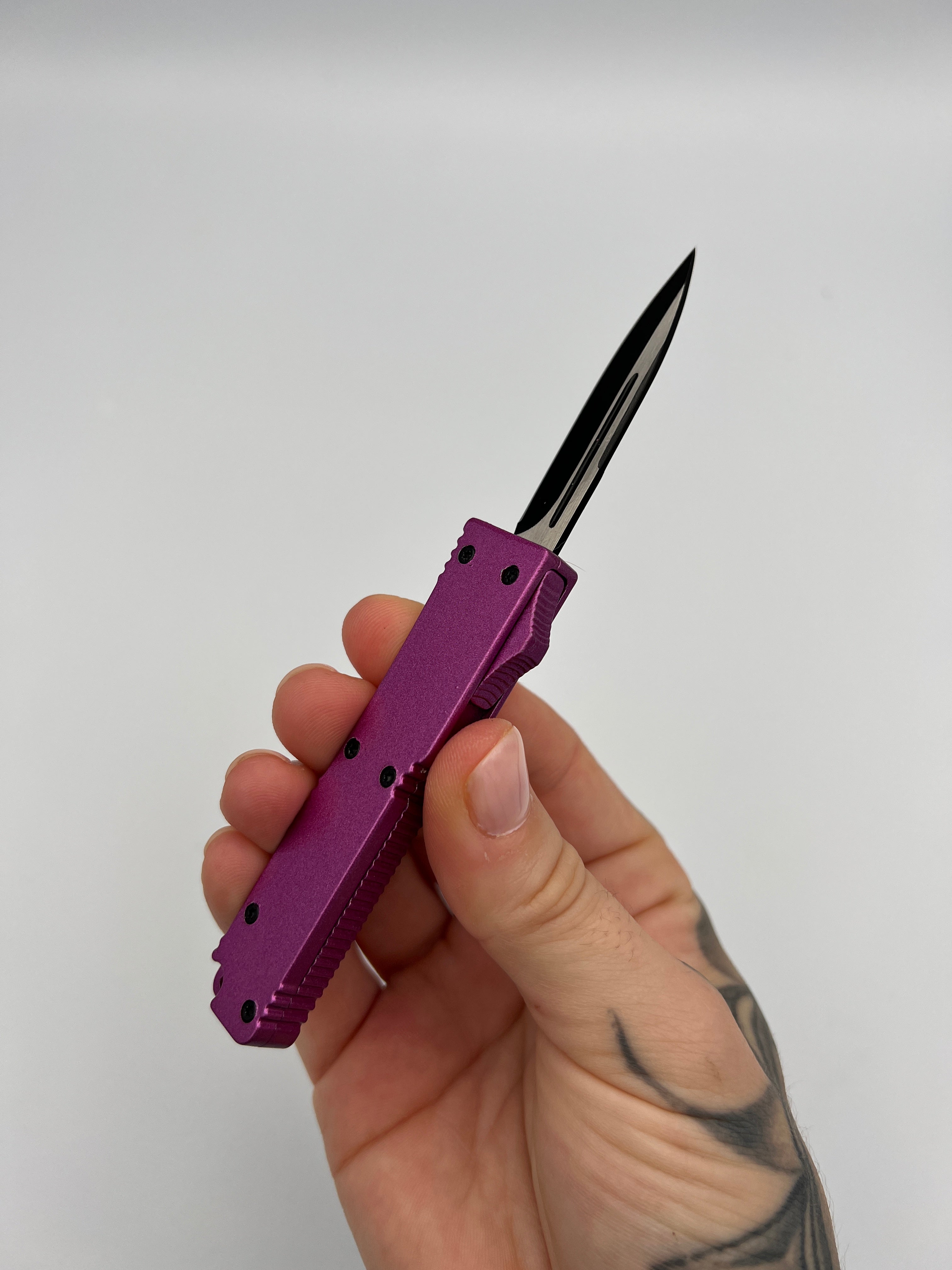 Leela OTF Knife - Blades For Babes Automatic